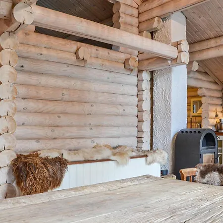 Holiday home Pet Friendly In With Kitchen