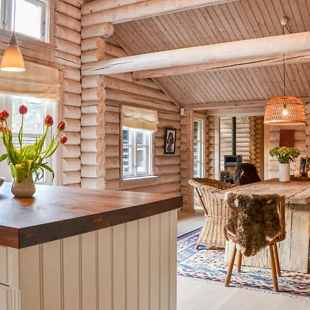 Pet Friendly In With Kitchen Holiday home *